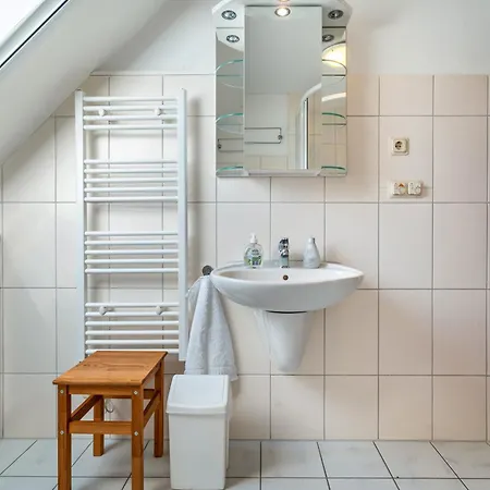 1 Schulze * Neustrelitz